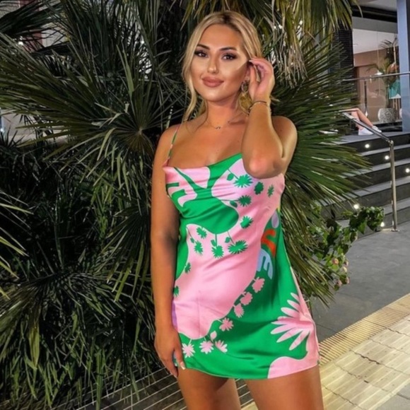 ZARA STRAPPY PRINTED SATIN EFFECT DRESS BLOGGERS FAV - Picture 8 of 10